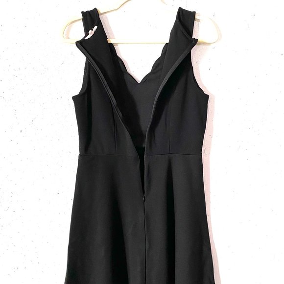 Mauirces, EUC, Little Black Dress, A Line, Scalloped V Neck, Empire Waist, Med - Picture 10 of 13